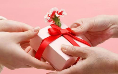 Gửi quà miễn phí